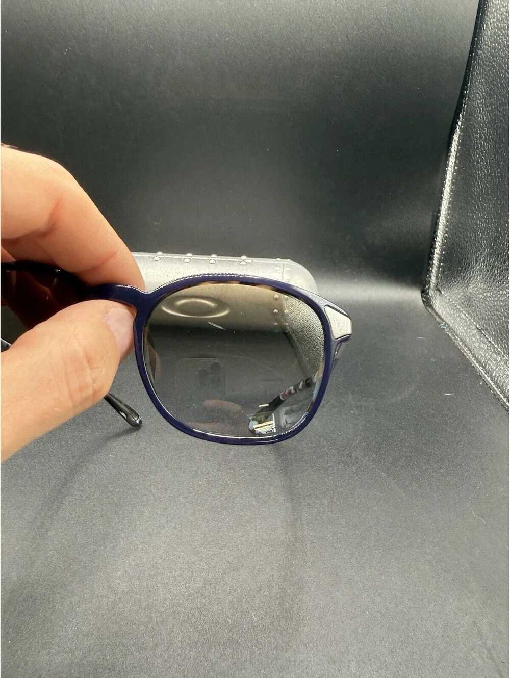 Oakley Ringer Navy Blue Mosaic w/Black Gradient Lenses oo2047-05